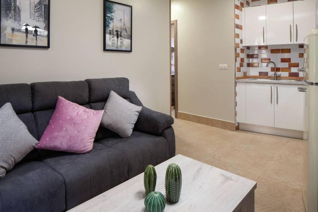 San Juan Roomalaga By Bossh! Apartments المظهر الخارجي الصورة